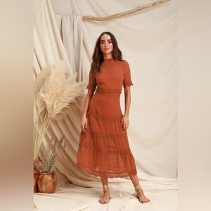 NWOT Lulus Dreaming of You Rust Orange Swiss Dot Midi Dress. Size Medium.